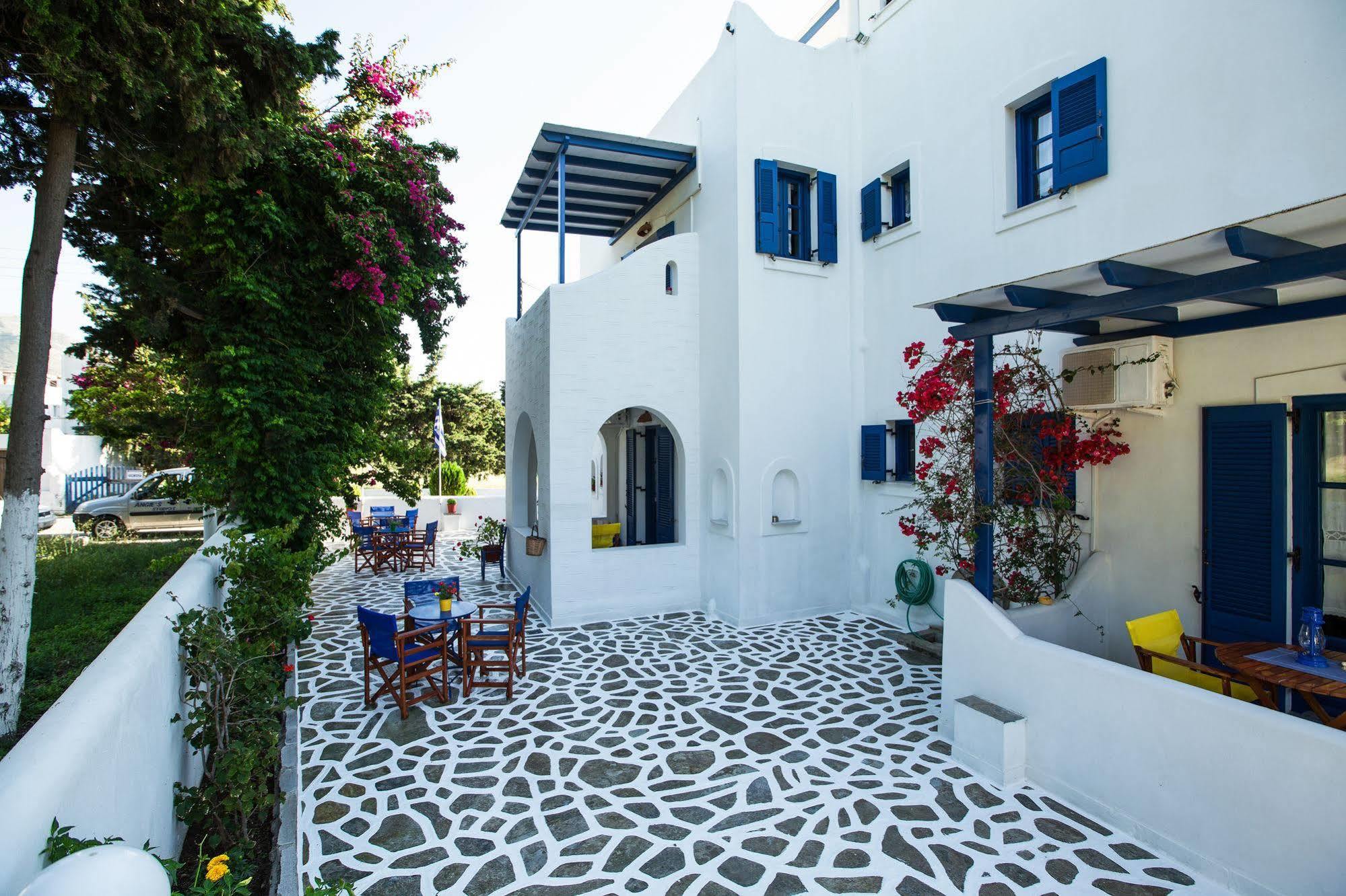 Angie's Parikia (Paros)